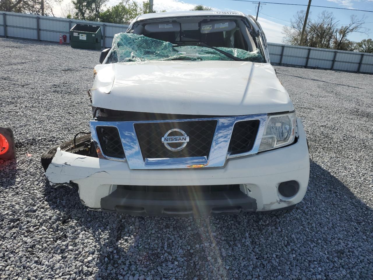2019 Nissan Navara (Frontier) VIN 1N6AD0ER3KN735106 Copart auction photo, front end / side damage thumbnail 5