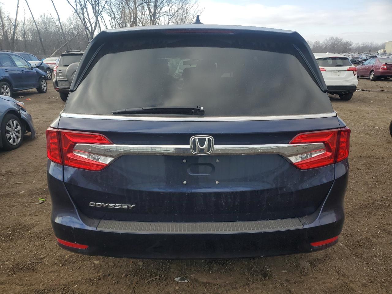 2019 Honda Odyssey VIN 5FNRL6H52KB059685 Copart auction photo, front end / minor dent/scratches damage thumbnail 6
