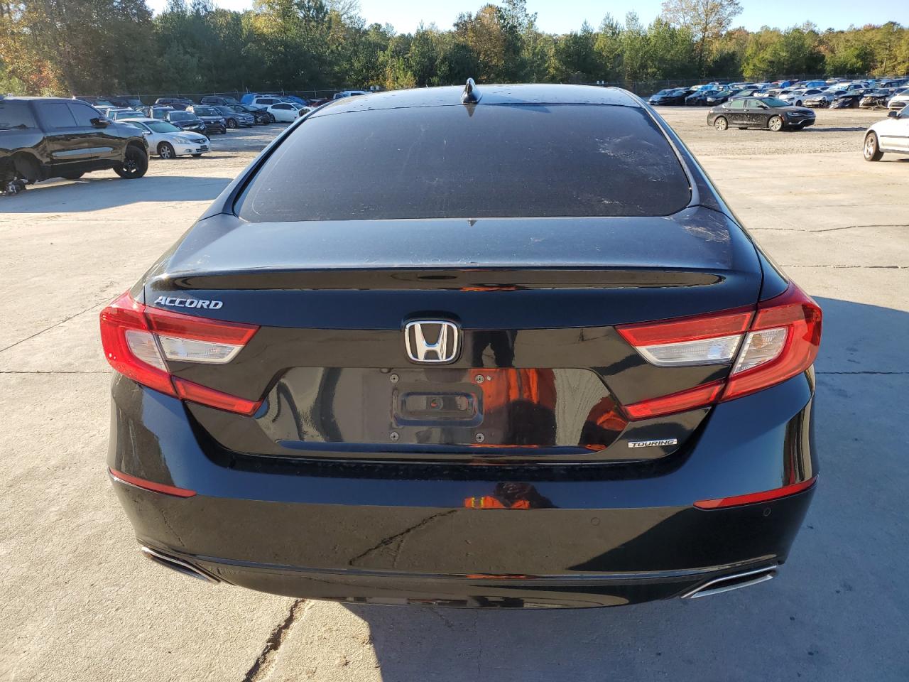 2018 Honda Accord VIN 1HGCV1F91JA056908 Copart auction photo, side damage thumbnail 6