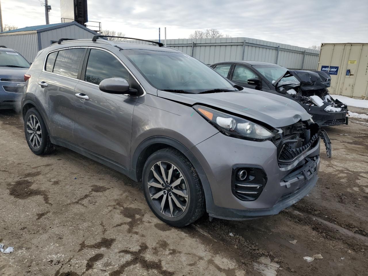 2017 KIA Sportage VIN KNDPN3AC9H7081965 Copart auction photo, front end damage thumbnail 4
