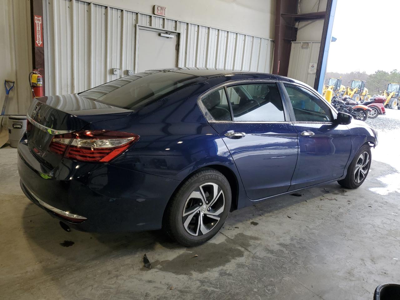 2017 Honda Accord VIN 1HGCR2F31HA130070 Copart auction photo, all over damage thumbnail 3