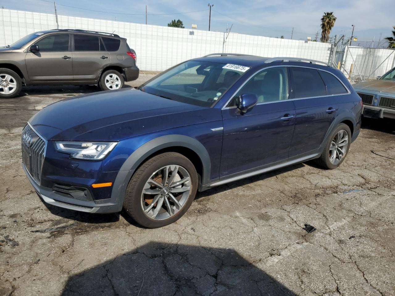 2019 Audi A4 VIN WA19NAF48KA117602