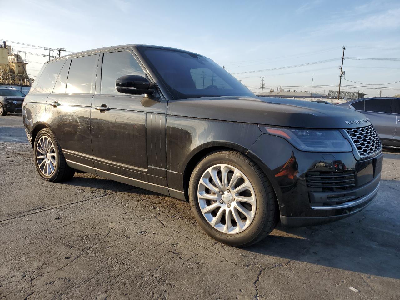 2018 Land Rover Range Rover VIN SALGS2SV3JA505192 Copart auction photo, rear end damage thumbnail 4
