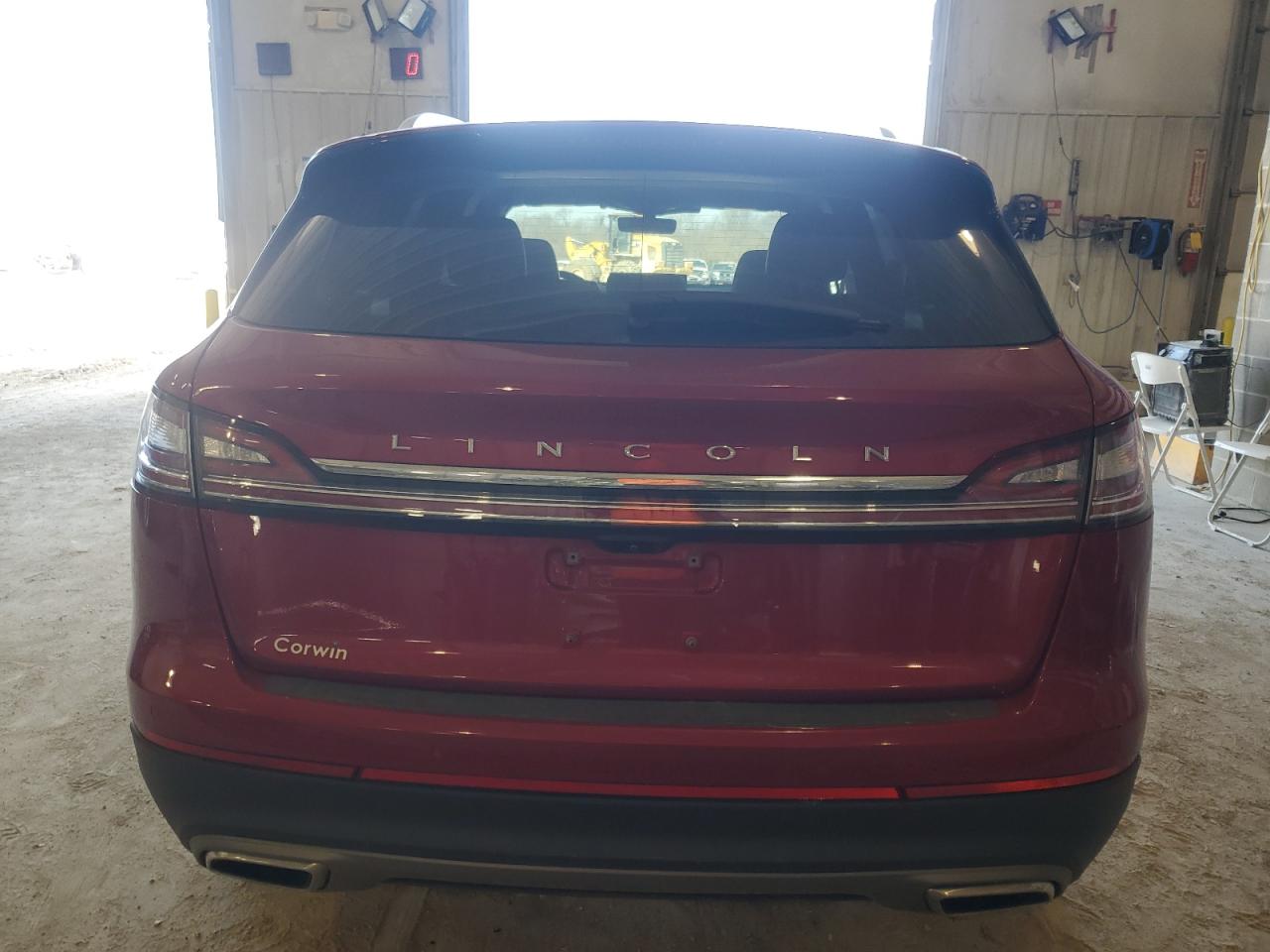 2021 Lincoln Nautilus VIN 2LMPJ6K90MBL16867 Copart auction photo, front end / side damage thumbnail 6