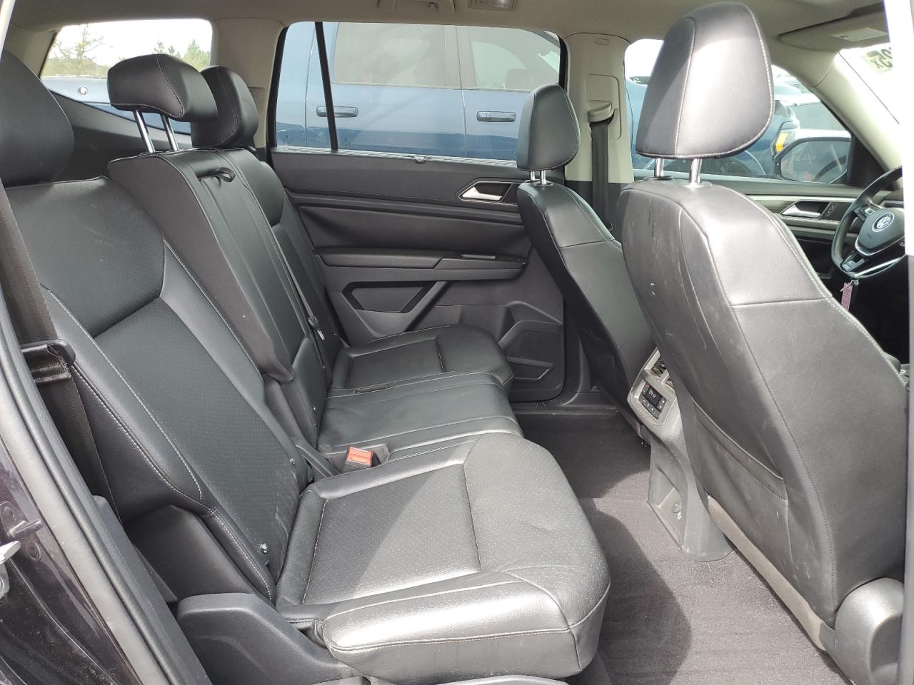 2019 Volkswagen Atlas VIN 1V2YR2CA4KC601064 Copart auction photo, front end damage thumbnail 11