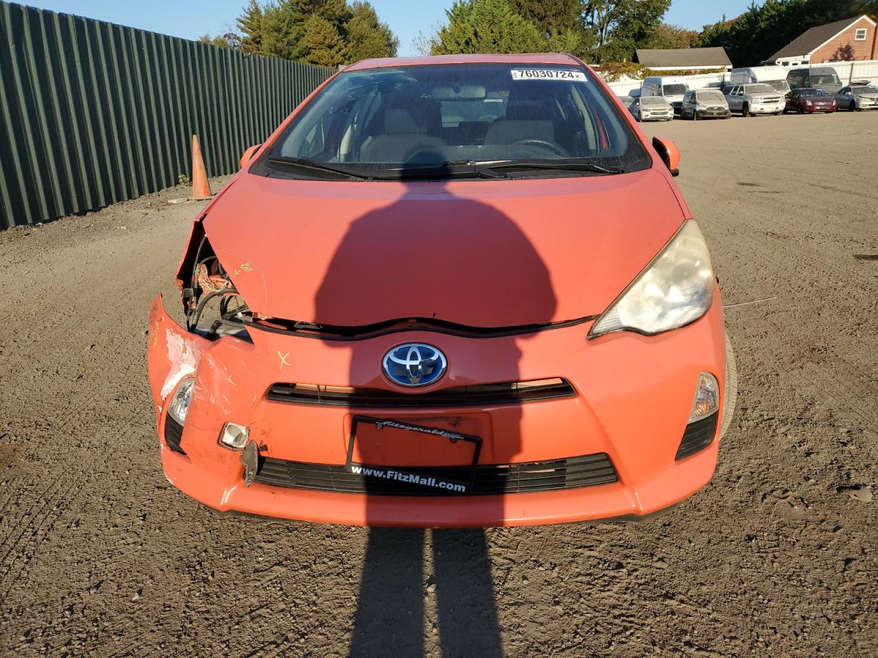 2014 Toyota Prius VIN JTDKDTB36E1060646 Copart auction photo, front end / minor dent/scratches damage thumbnail 5