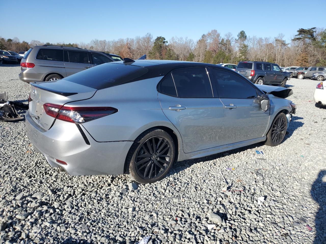 2022 Toyota Camry VIN 4T1K61AK2NU499179 Copart auction photo, front end / rear end damage thumbnail 3