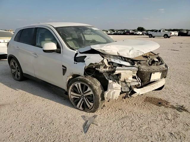 2021 Mitsubishi Outlander VIN JA4ARUAU0MU016176 Copart auction photo, all over / minor dent/scratches damage thumbnail 11