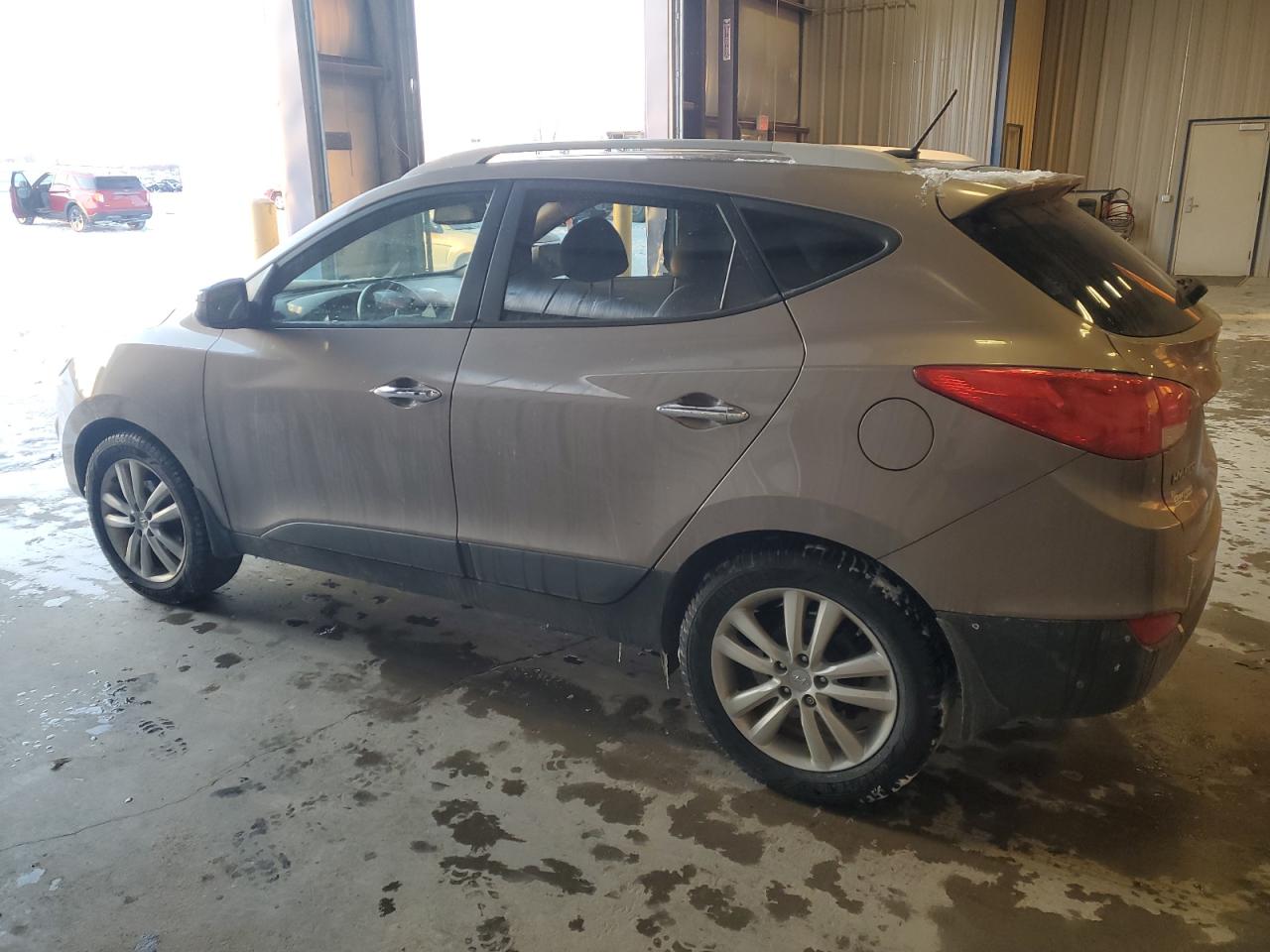 2013 Hyundai Tucson VIN KM8JU3AC8DU679710 Copart auction photo, mechanical damage thumbnail 2