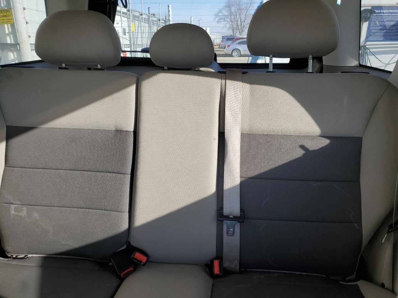 2008 Ford Escape VIN 1FMCU93138KD22735 Copart auction photo, front end / minor dent/scratches damage thumbnail 10