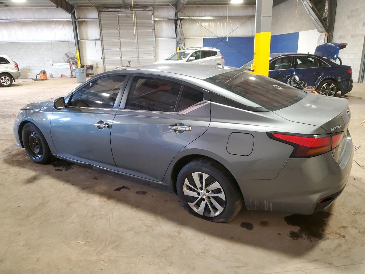 2019 Nissan Altima VIN 1N4BL4BV5KC231354 Copart auction photo, side damage thumbnail 2