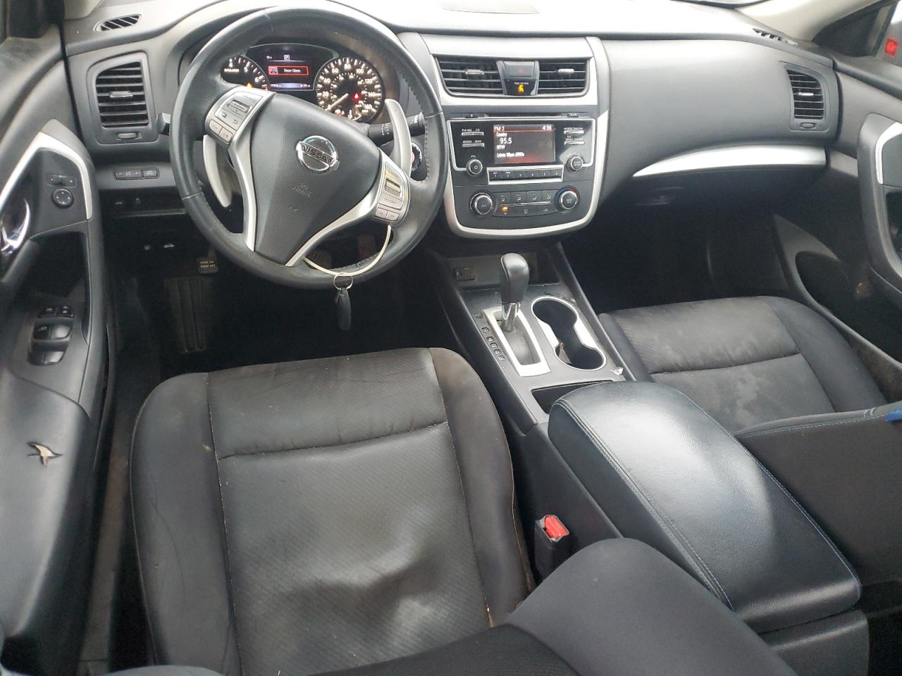 2017 Nissan Altima VIN 1N4AL3AP5HC213633 Copart auction photo, front end damage thumbnail 8