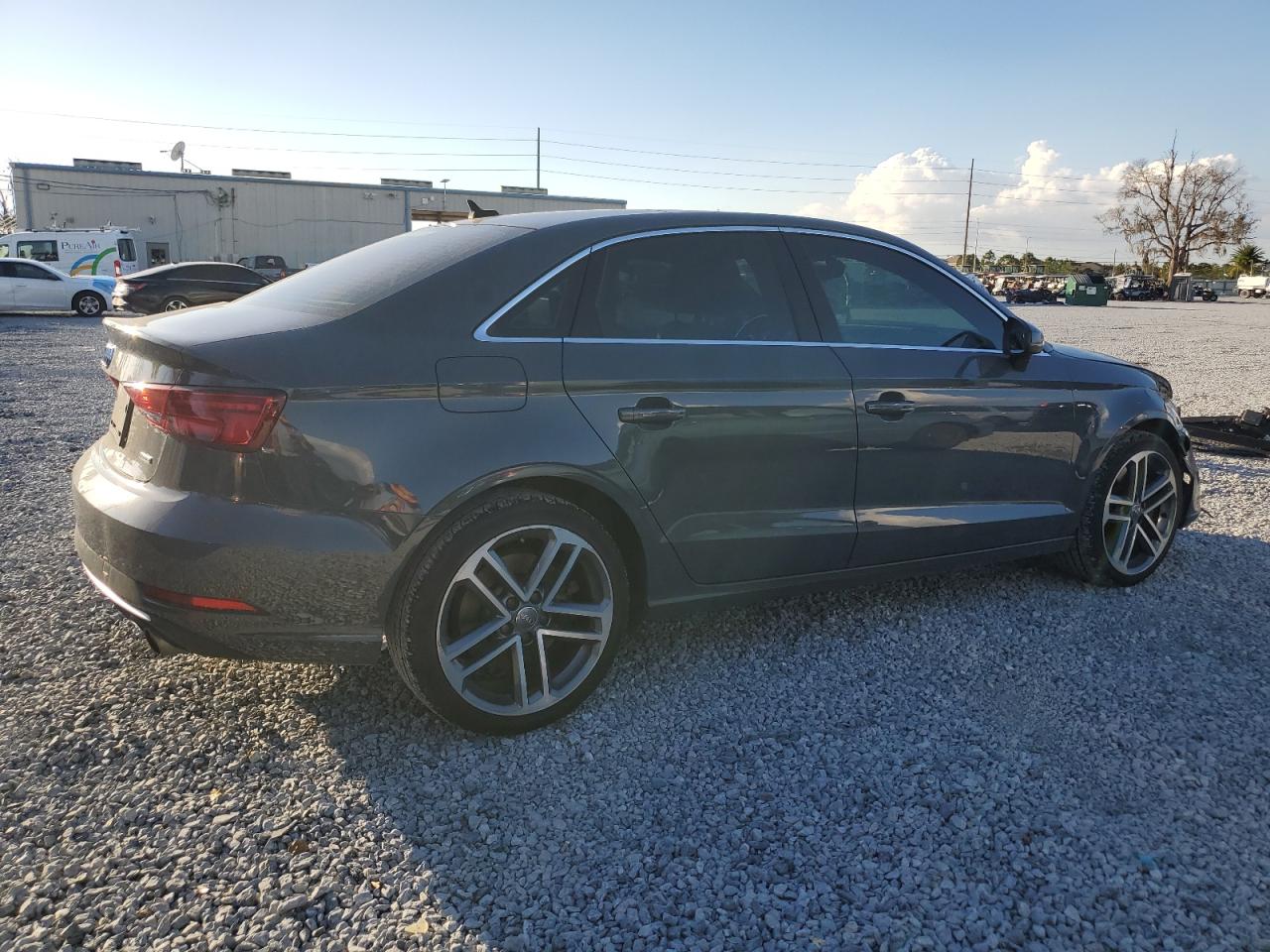 2019 Audi A3 VIN WAUBEGFF9KA094811 Copart auction photo, front end damage thumbnail 3