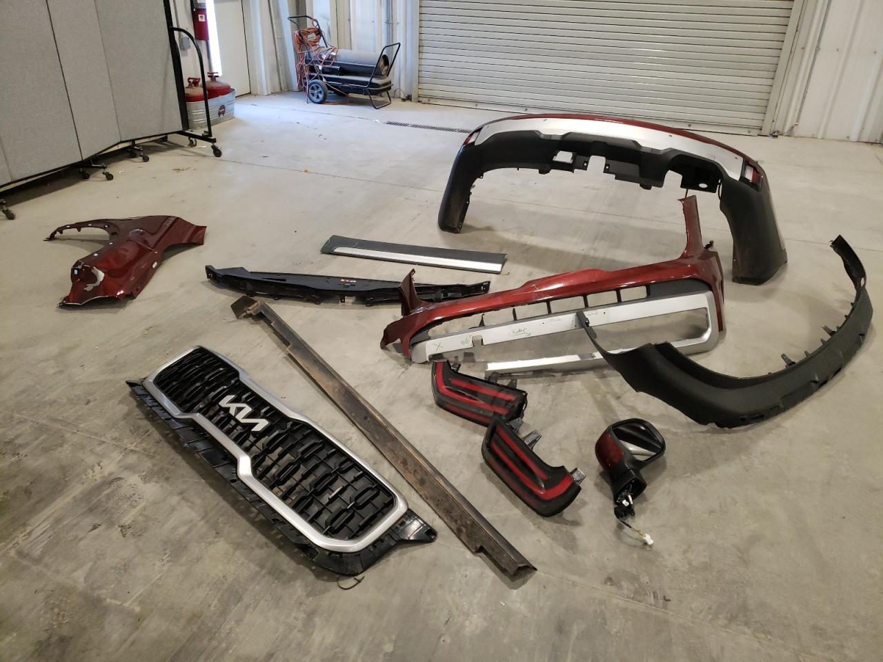 2024 KIA Telluride VIN 5XYP3DGC5RG491850 Copart auction photo, all over damage thumbnail 13