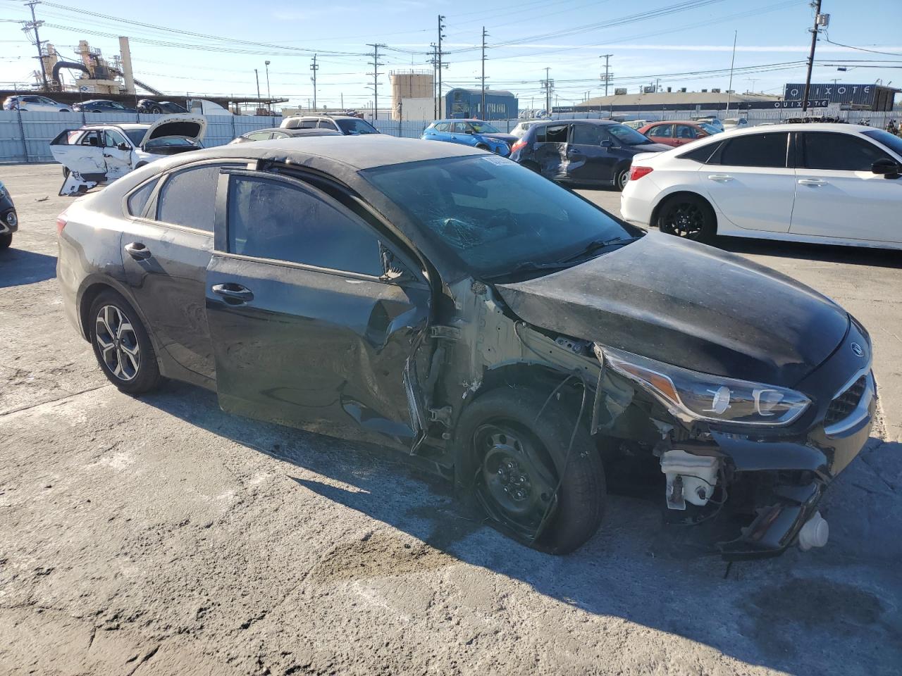 2020 KIA Forte VIN 3KPF24AD9LE208760 Copart auction photo, all over damage thumbnail 4