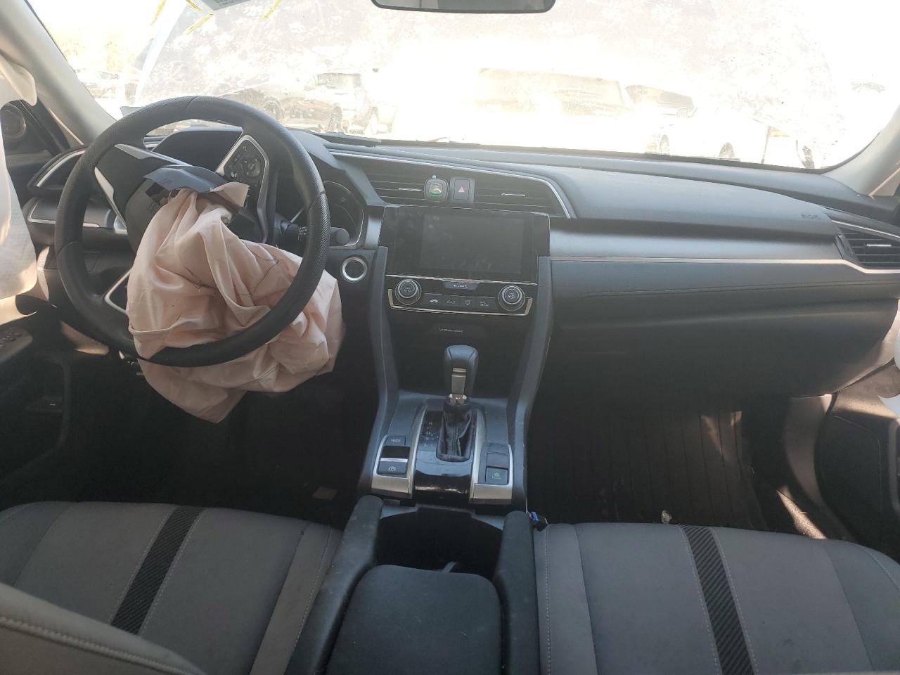 2017 Honda Civic VIN 19XFC2F73HE072783 Copart auction photo, all over damage thumbnail 8
