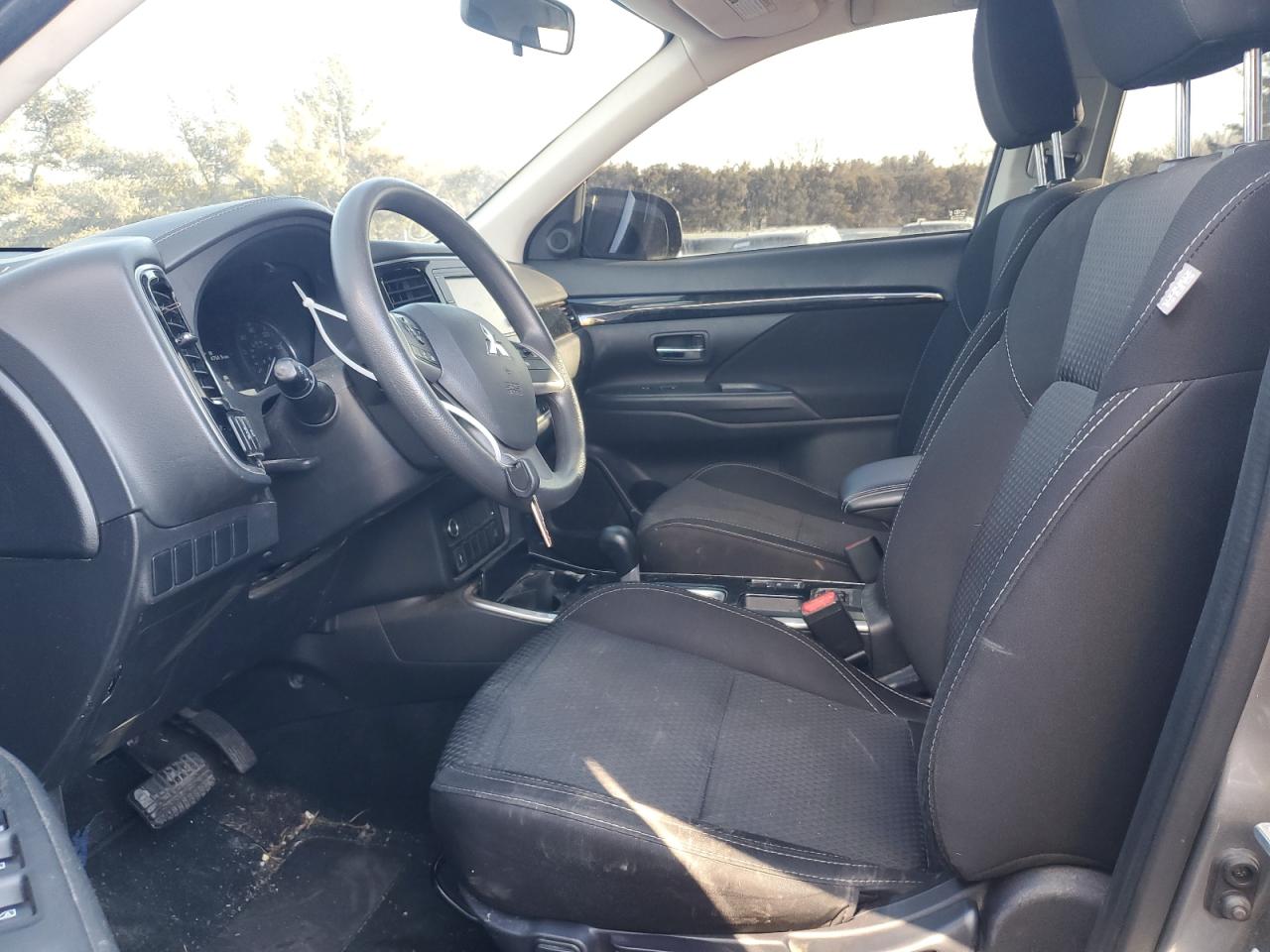 2020 Mitsubishi Outlander VIN JA4AD2A32LZ044959 Copart auction photo, front end damage thumbnail 7