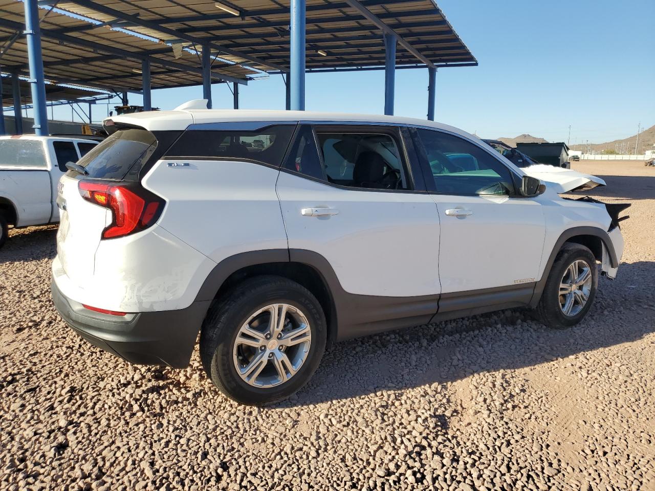 2019 GMC Terrain VIN 3GKALMEV7KL146090 Copart auction photo, front end damage thumbnail 3