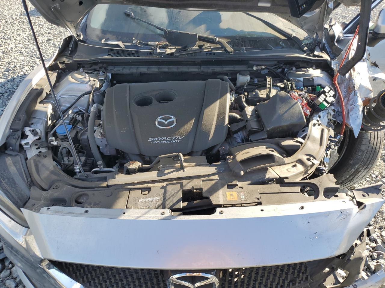 2018 Mazda 6 VIN JM1GL1UM9J1319739 Copart auction photo, front end / side damage thumbnail 12