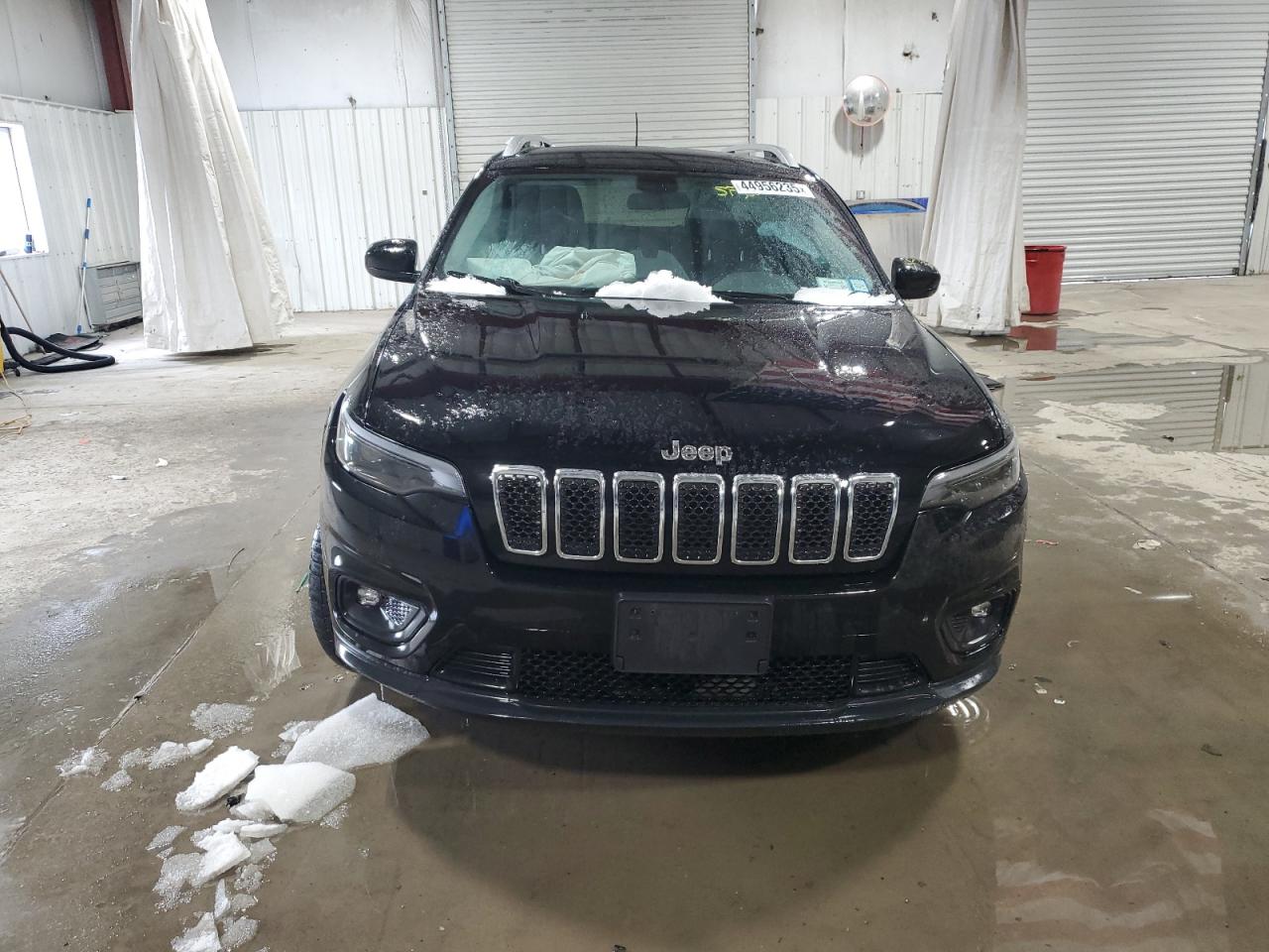 2019 Jeep Grand Cherokee VIN 1C4PJMLB4KD268481 Copart auction photo, front end / side damage thumbnail 5