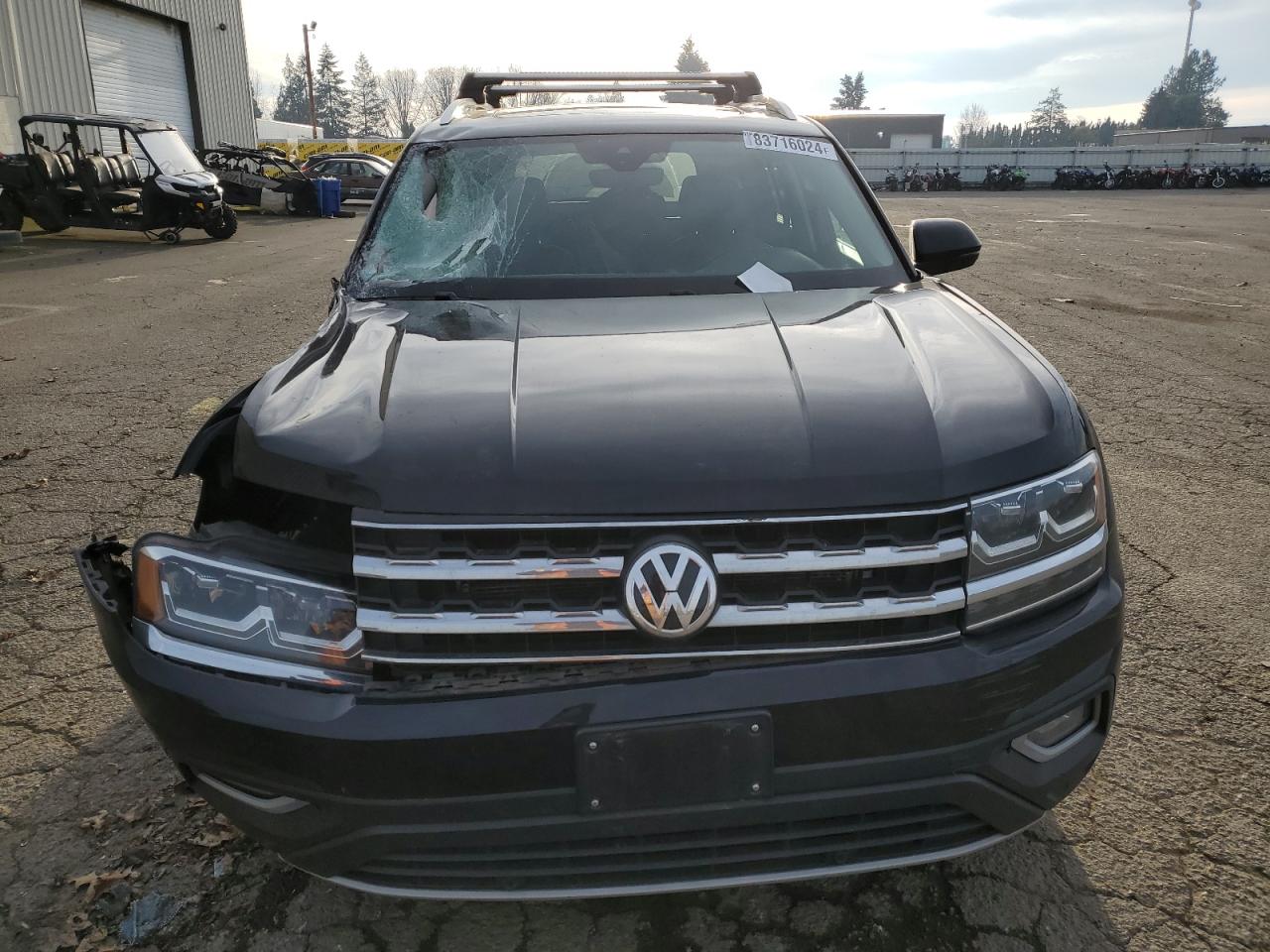 2018 Volkswagen Atlas VIN 1V2MR2CA7JC557381 Copart auction photo, all over damage thumbnail 5