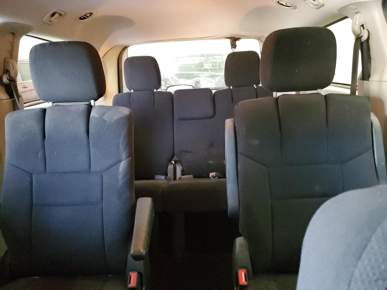 2012 Dodge Caravan VIN 2C4RDGBG2CR269027 Copart auction photo, rear end / minor dent/scratches damage thumbnail 10