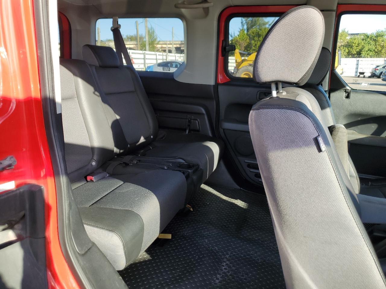 2005 Honda Element VIN 5J6YH17635L006984 Copart auction photo, normal wear damage thumbnail 11