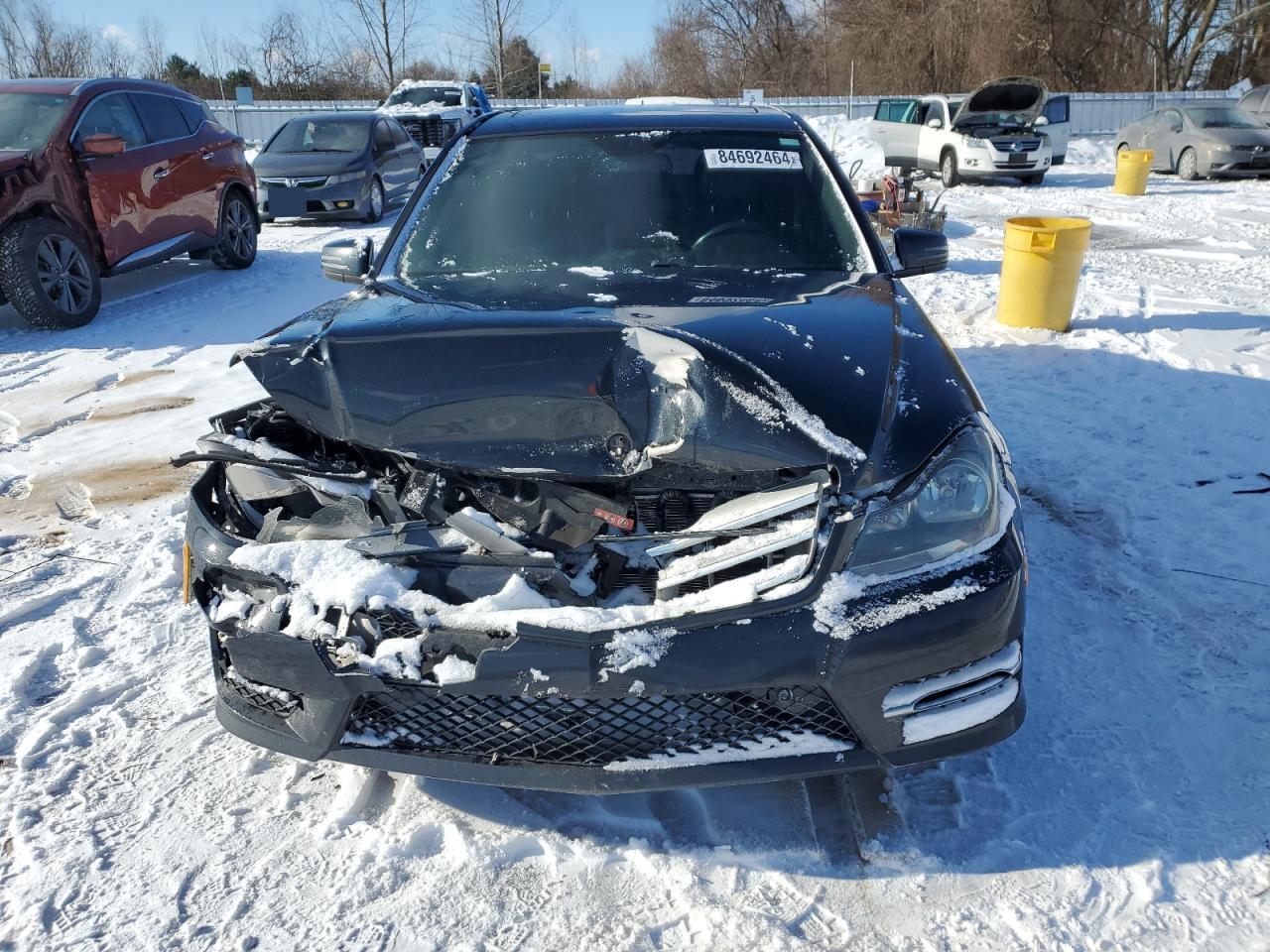 2013 Mercedes-Benz C-klasse VIN WDDGF8AB1DA831296 Copart auction photo, front end damage thumbnail 5