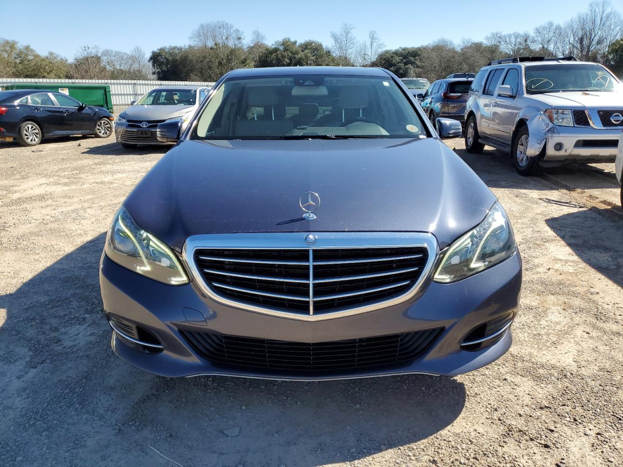 2014 Mercedes-Benz E-klasse VIN WDDHF5KB5EA873912 Copart auction photo, rear end damage thumbnail 5