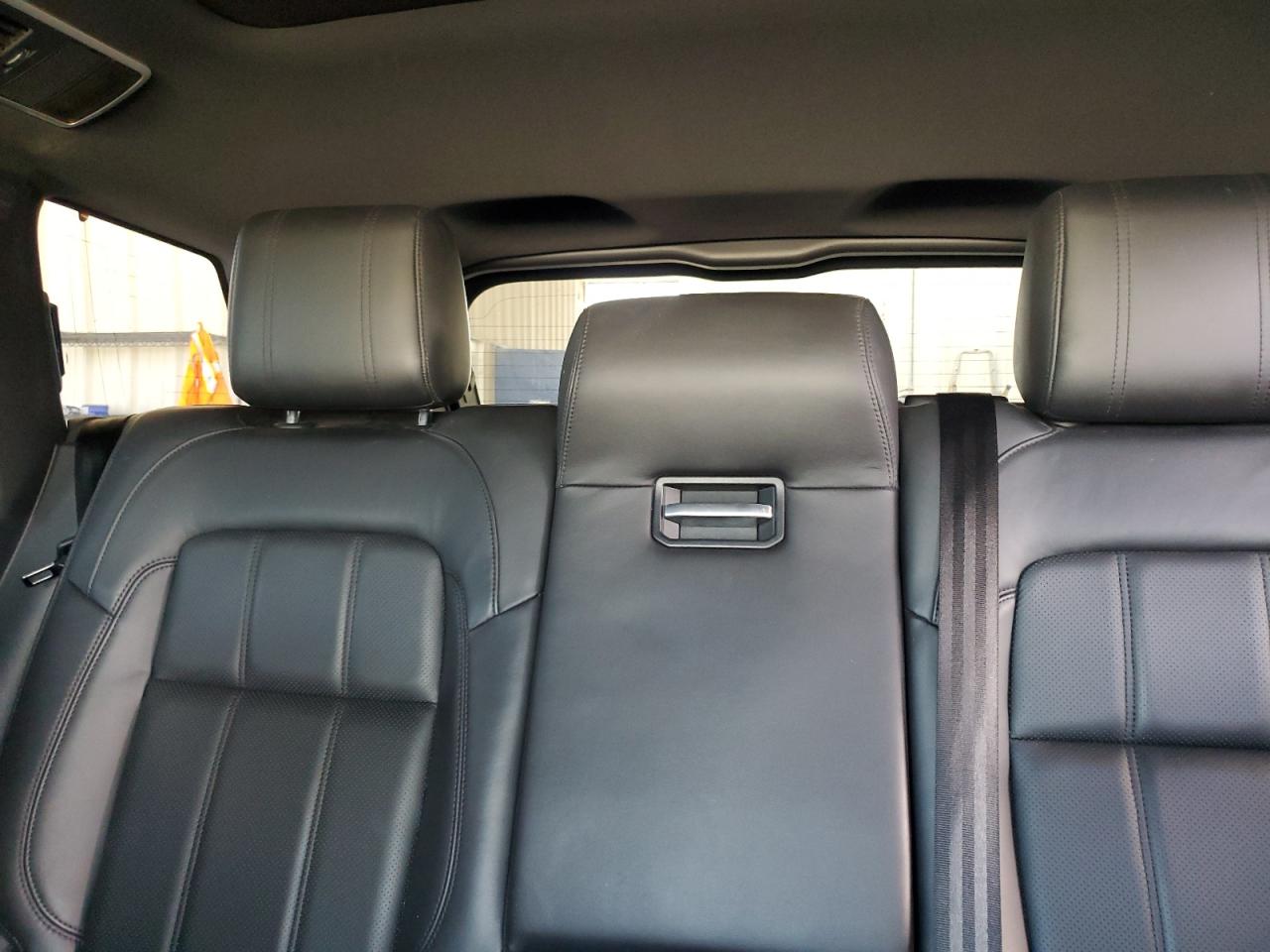 2018 Land Rover Range Rover VIN SALWR2RE7JA185985 Copart auction photo, water/flood / front end damage thumbnail 10