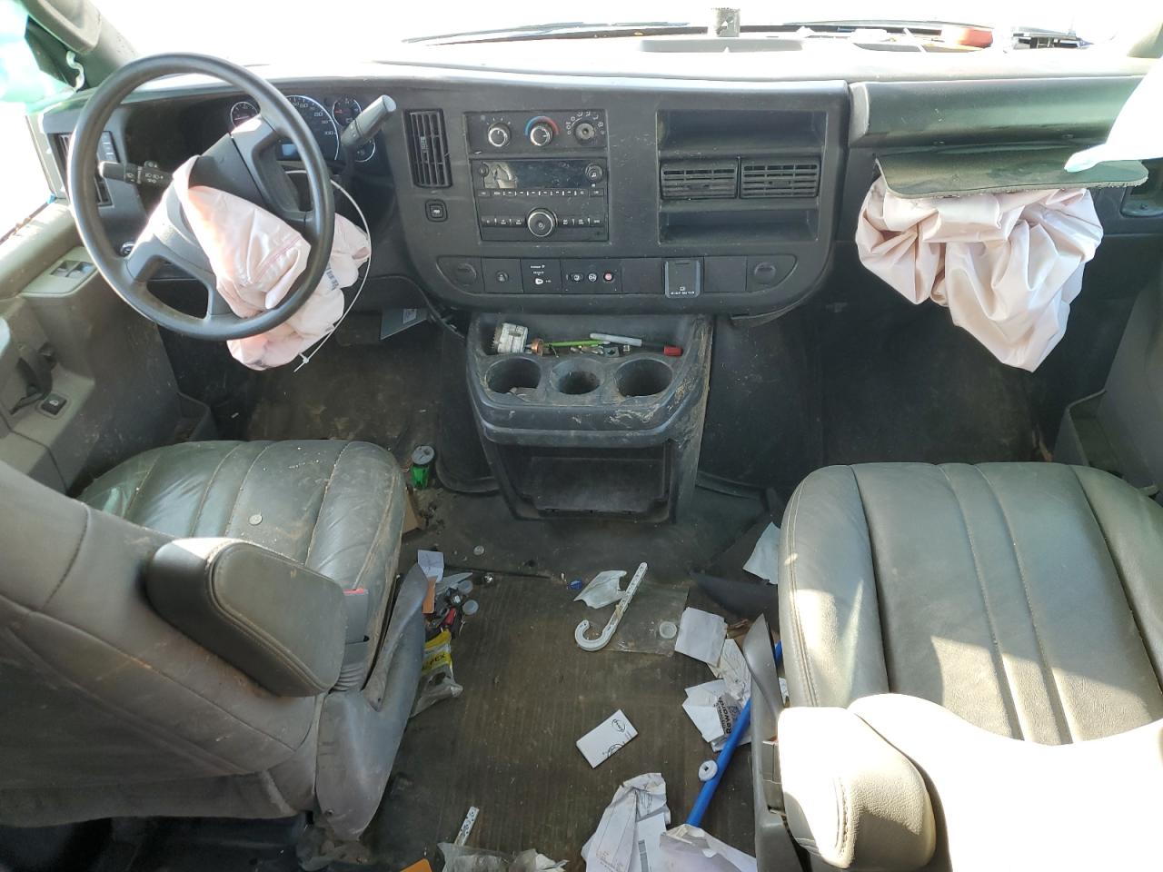 2018 Chevrolet Express VIN 1GCWGBFPXJ1273044 Copart auction photo, front end / undercarriage damage thumbnail 8