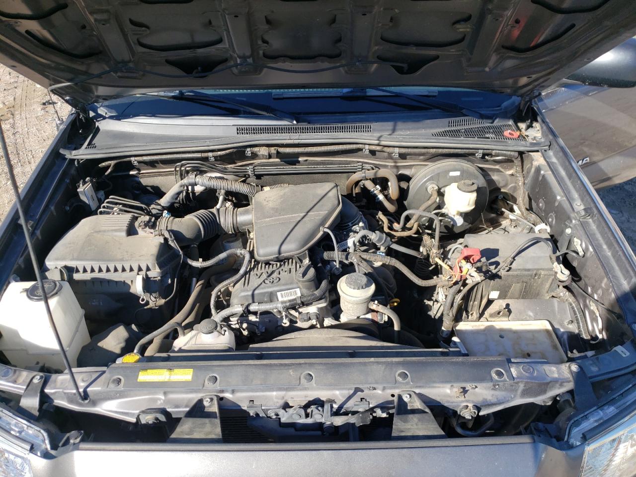 2015 Toyota Tacoma VIN 5TFTX4CN5FX048214 Copart auction photo, rear end / side damage thumbnail 11