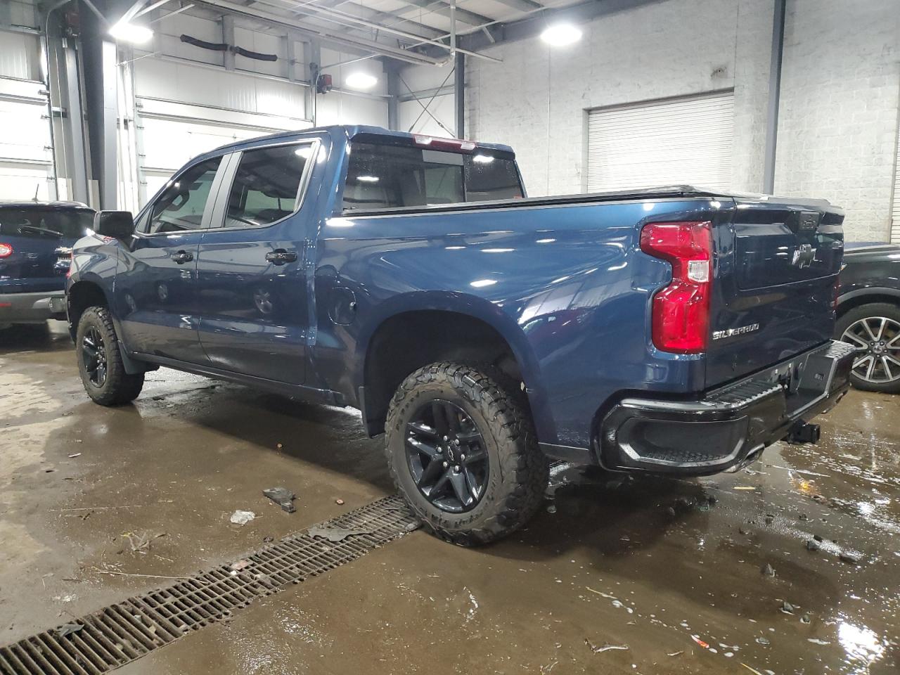 2021 Chevrolet Silverado VIN 3GCPYFED3MG336300 Copart auction photo, side / front end damage thumbnail 2