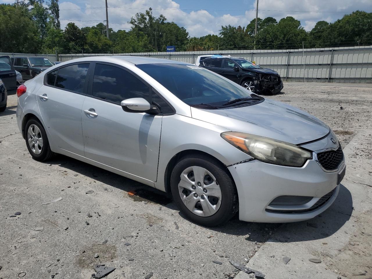 2015 KIA Forte VIN KNAFX4A60F5375654 Copart auction photo, water/flood / rear end damage thumbnail 4