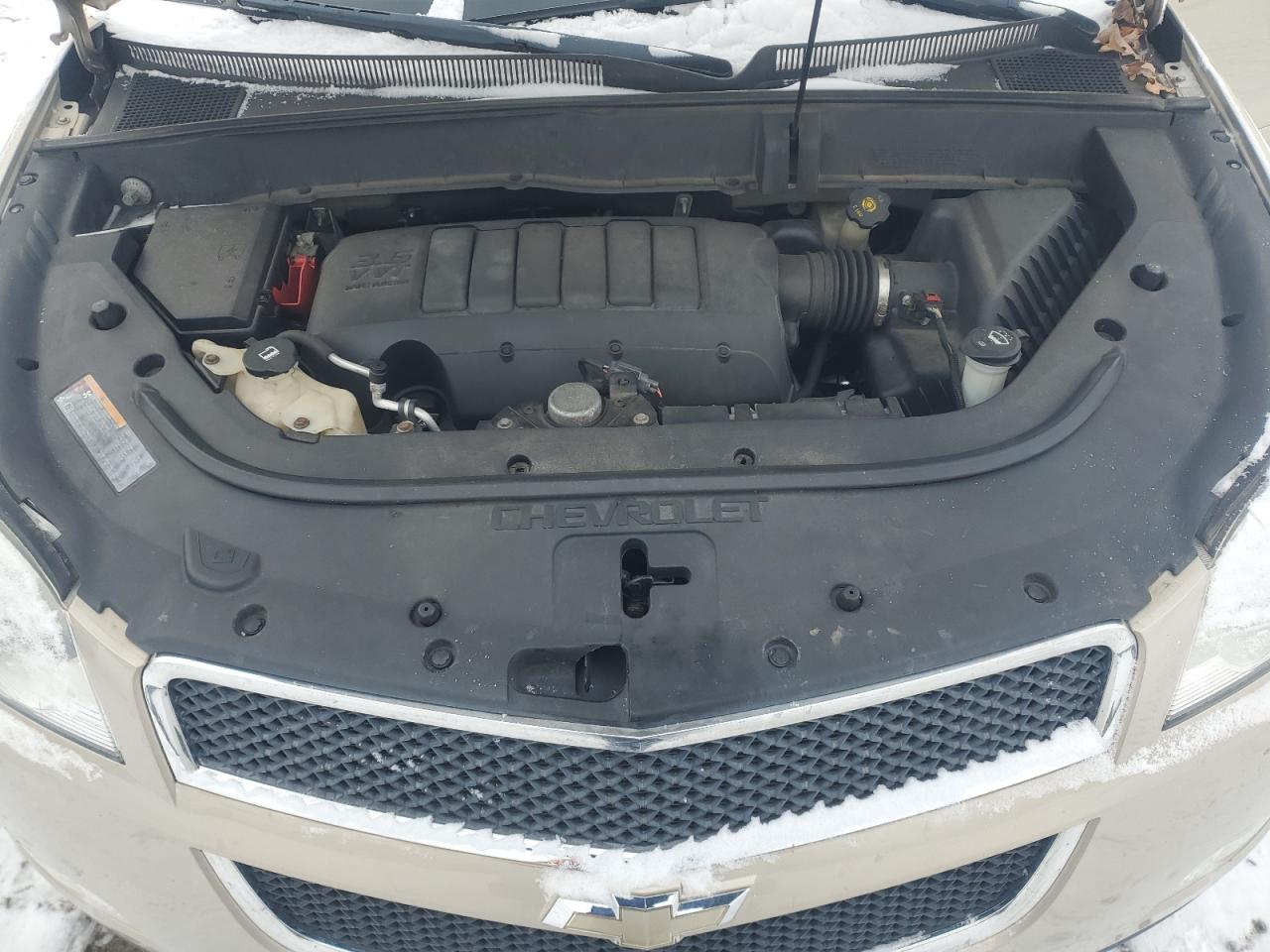 2012 Chevrolet Traverse VIN 1GNKRGEDXCJ138010 Copart auction photo, side / front end damage thumbnail 12