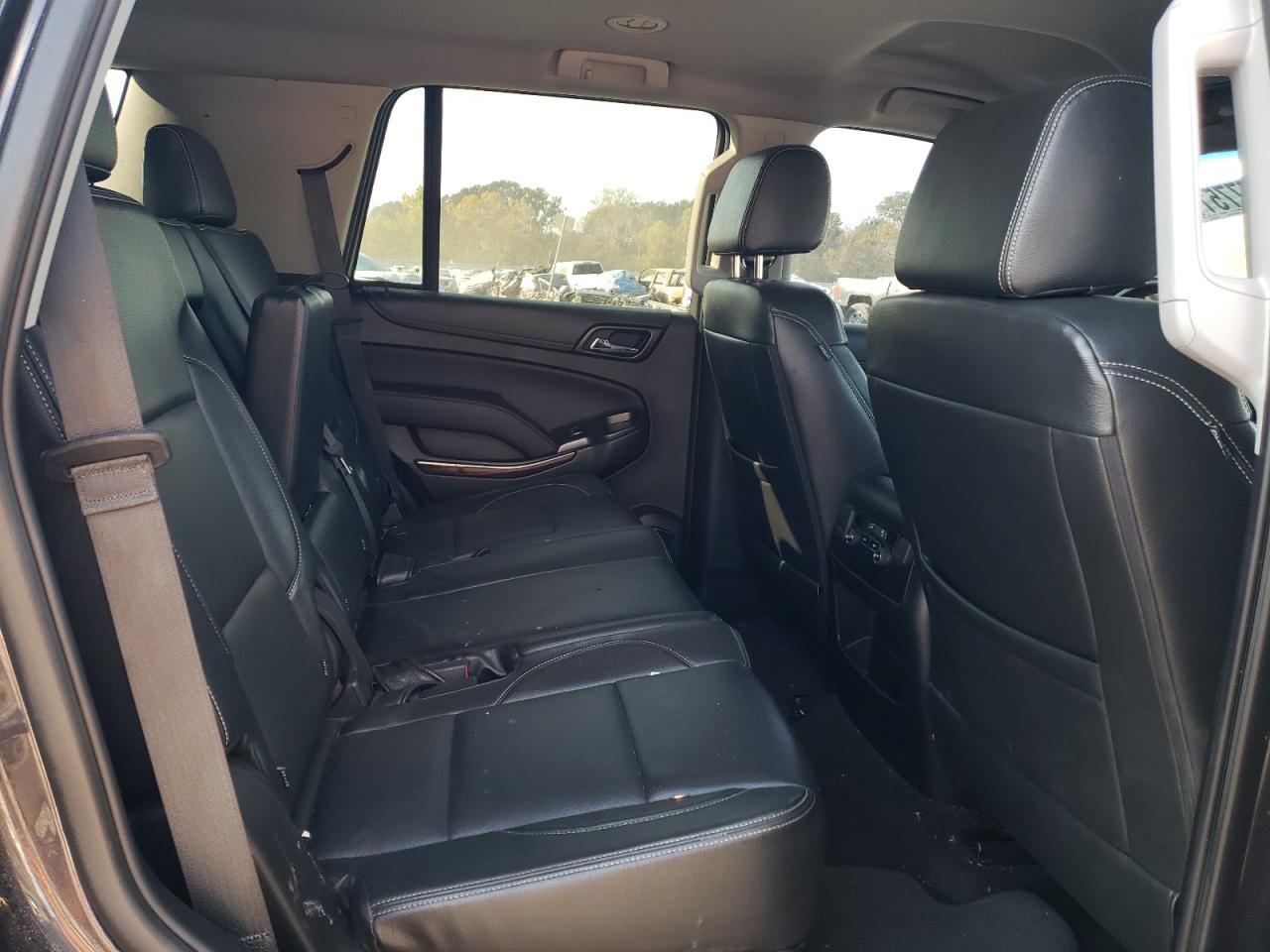 2018 GMC Yukon VIN 1GKS1AKC6JR321643 Copart auction photo, front end damage thumbnail 12