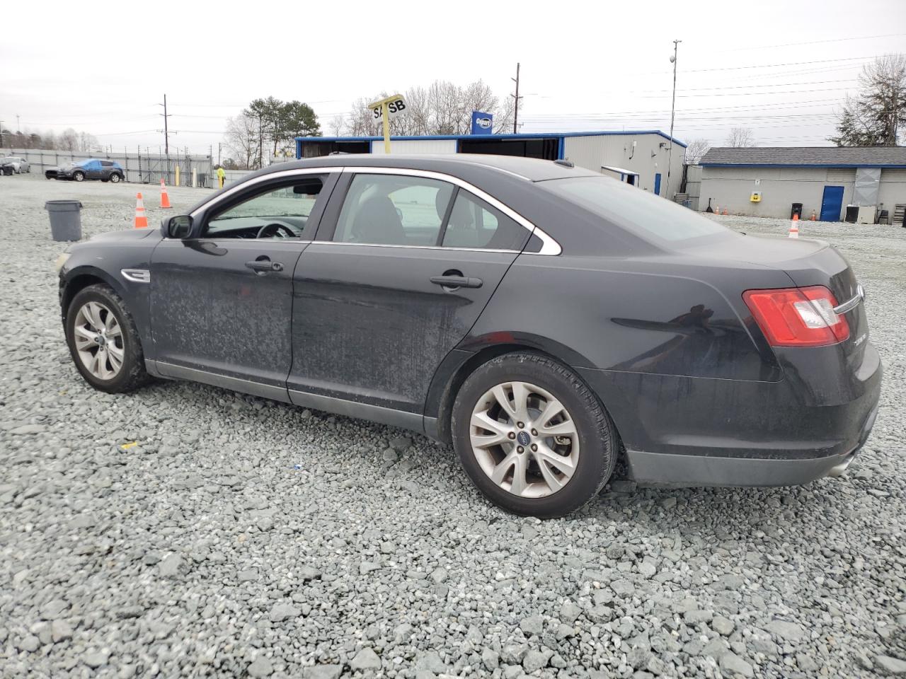 2010 Ford Taurus VIN 1FAHP2EW6AG161149 Copart auction photo, front end / minor dent/scratches damage thumbnail 2