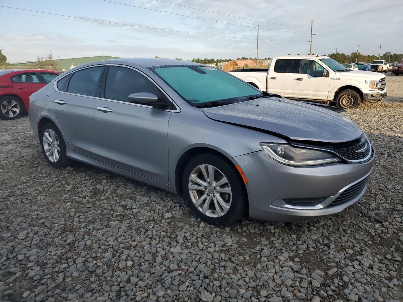 2015 Chrysler 200 VIN 1C3CCCABXFN637256 Copart auction photo, front end / side damage thumbnail 4