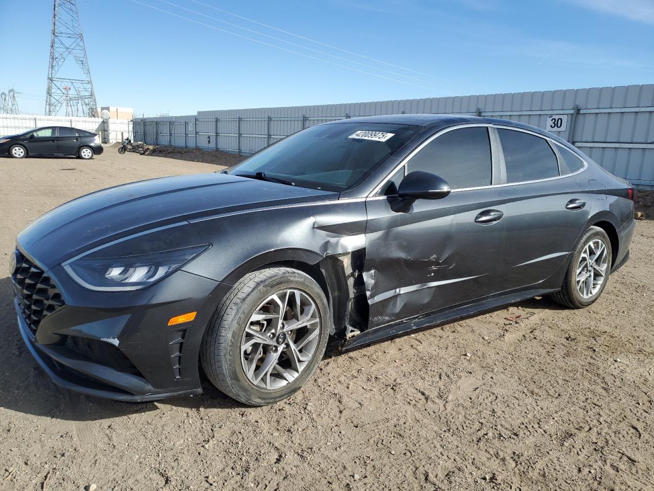 2021 Hyundai Sonata VIN KMHL64JA2MA153145