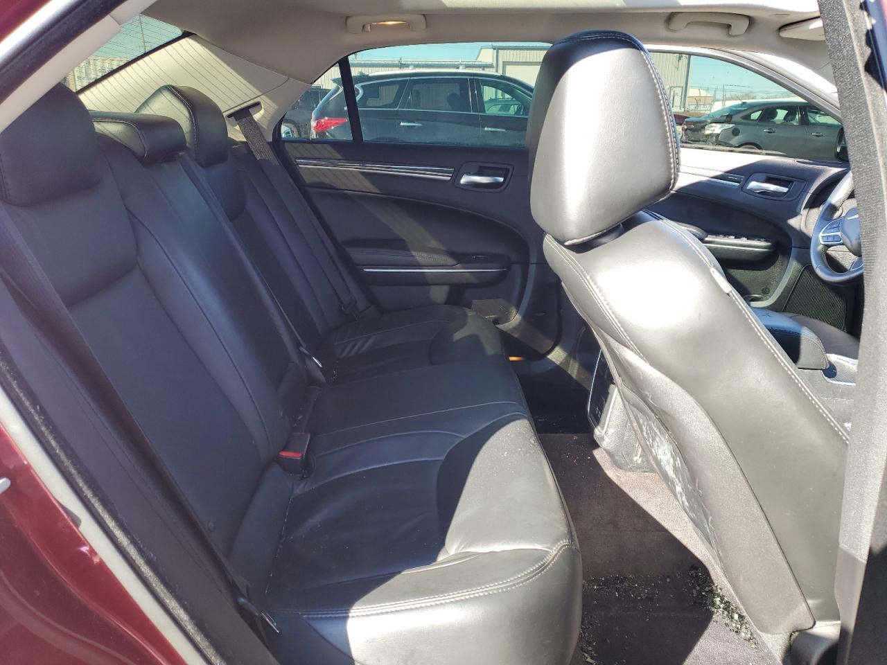2017 Chrysler 300 VIN 2C3CCARG9HH539075 Copart auction photo, vandalism damage thumbnail 10