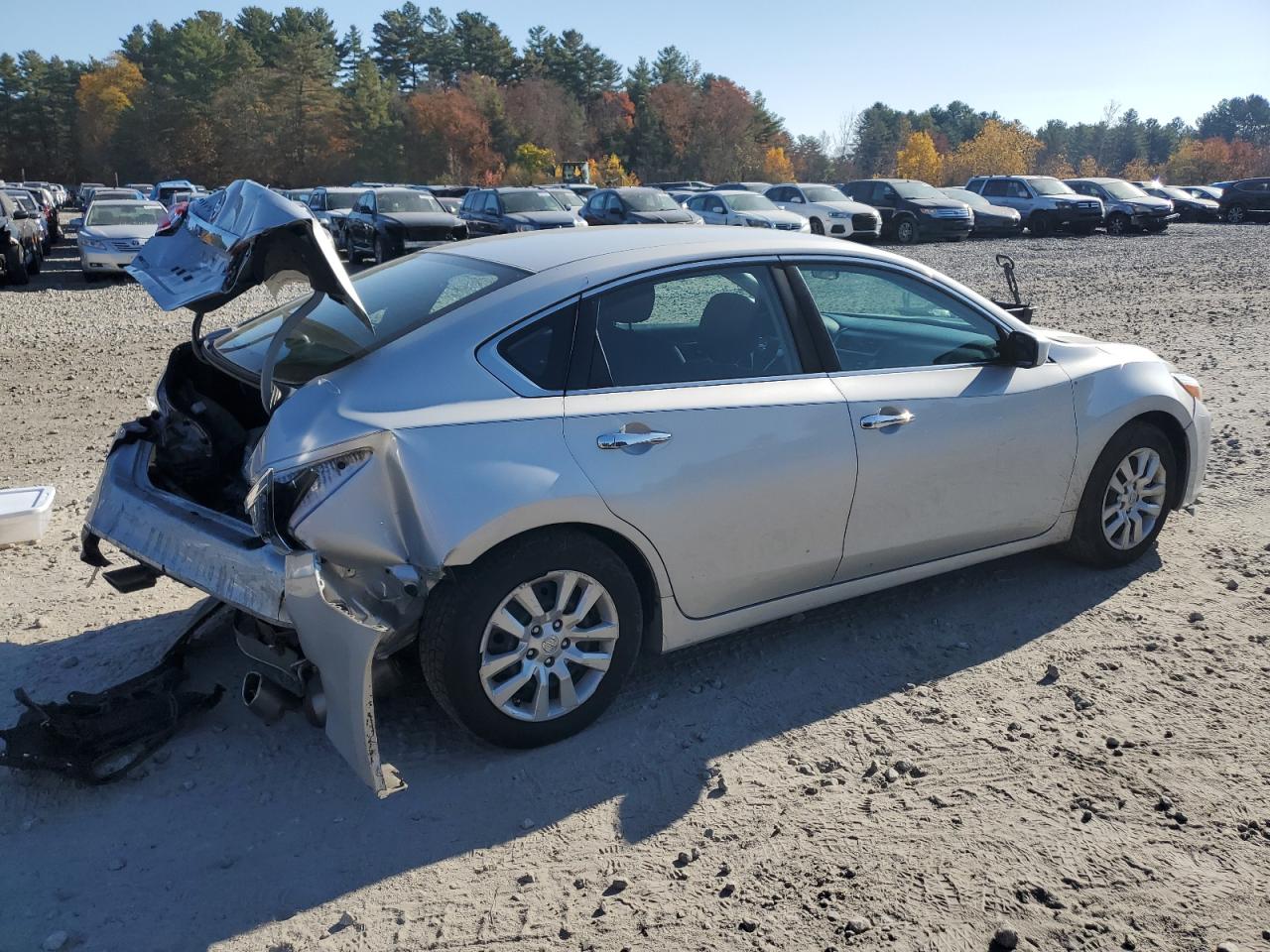 2016 Nissan Altima VIN 1N4AL3AP3GN344143 Copart auction photo, rear end damage thumbnail 3