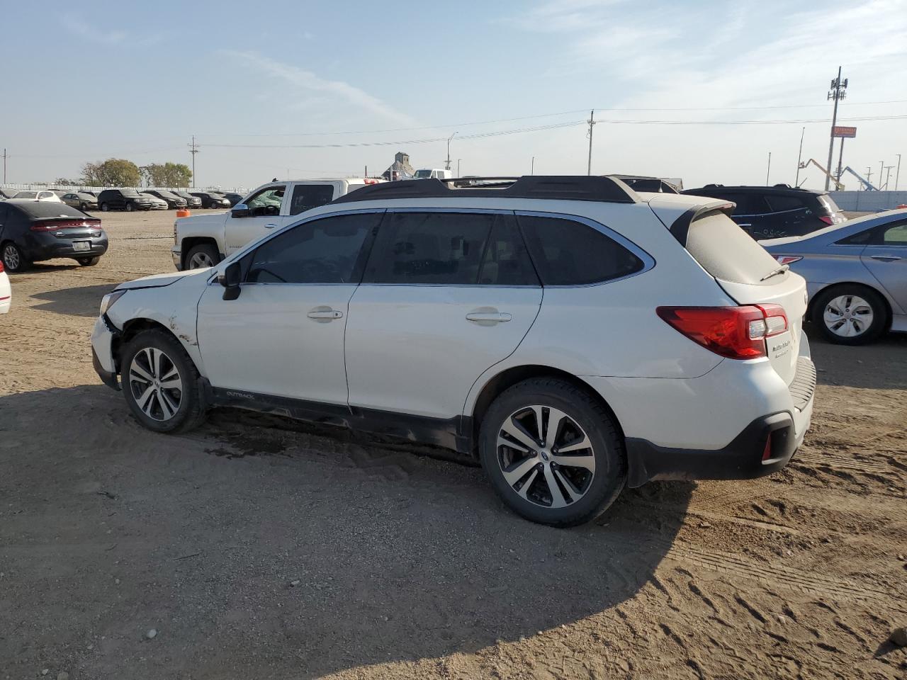 2019 Subaru Outback VIN 4S4BSANC3K3211329 Copart auction photo, front end damage thumbnail 2