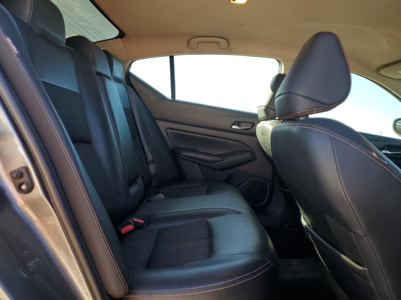 2019 Nissan Altima VIN 1N4BL4CV0KC187729 Copart auction photo, front end / top/roof damage thumbnail 11