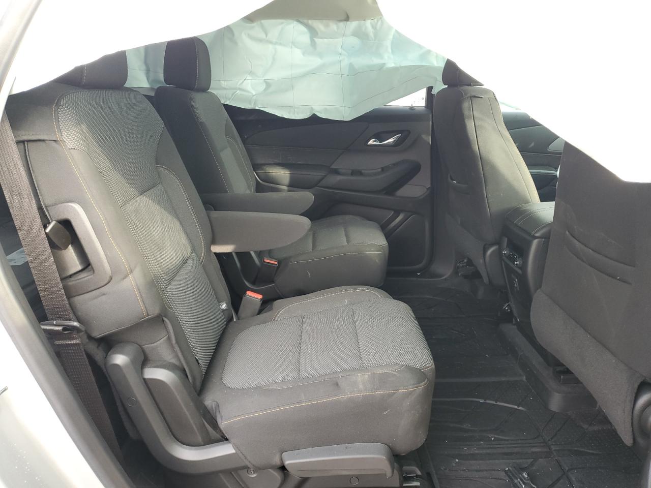 2019 Chevrolet Traverse VIN 1GNEVGKW3KJ310911 Copart auction photo, front end / side damage thumbnail 11