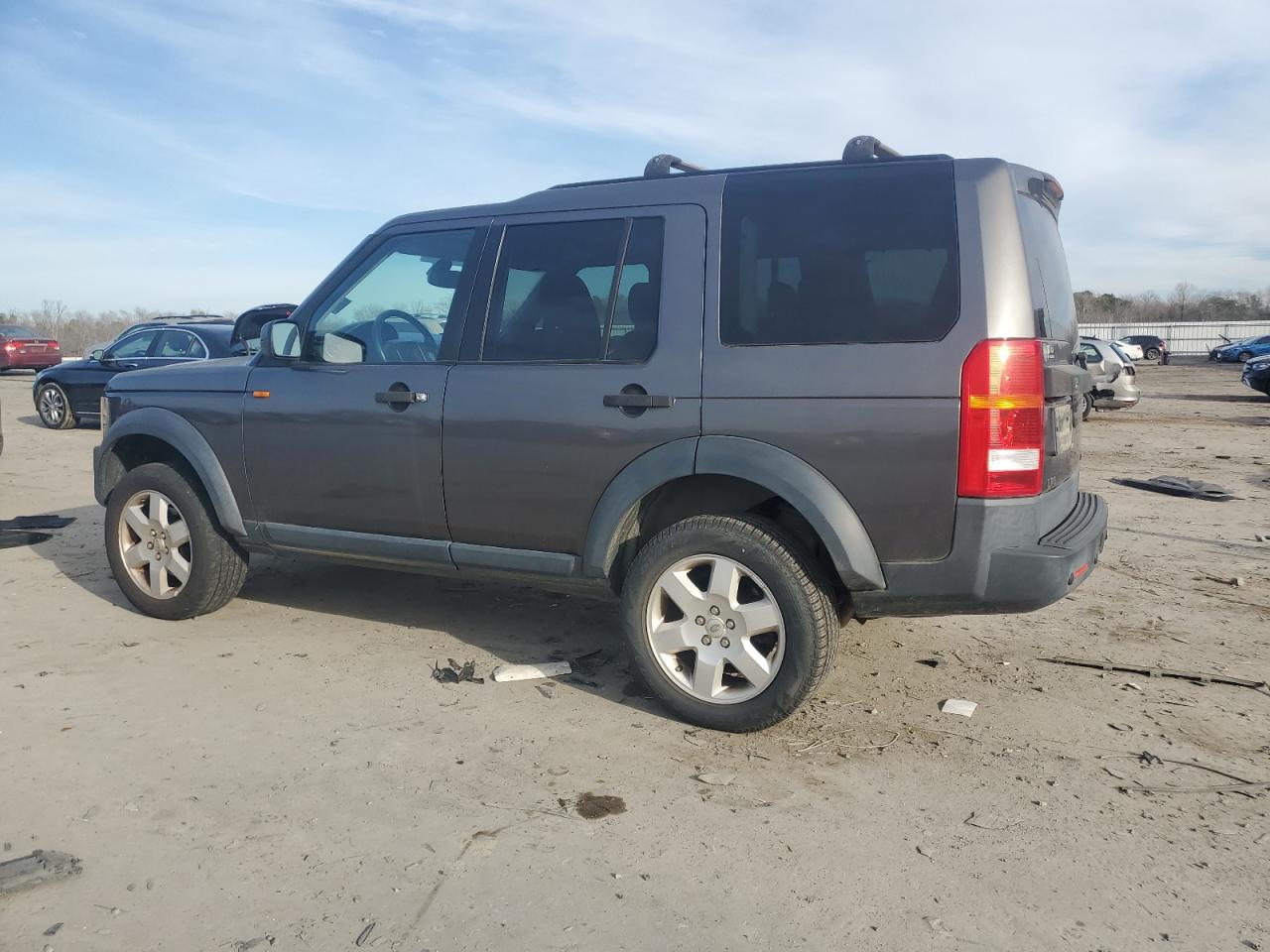 2006 Land Rover LR3 VIN SALAG25456A381413 Copart auction photo, water/flood / minor dent/scratches damage thumbnail 2