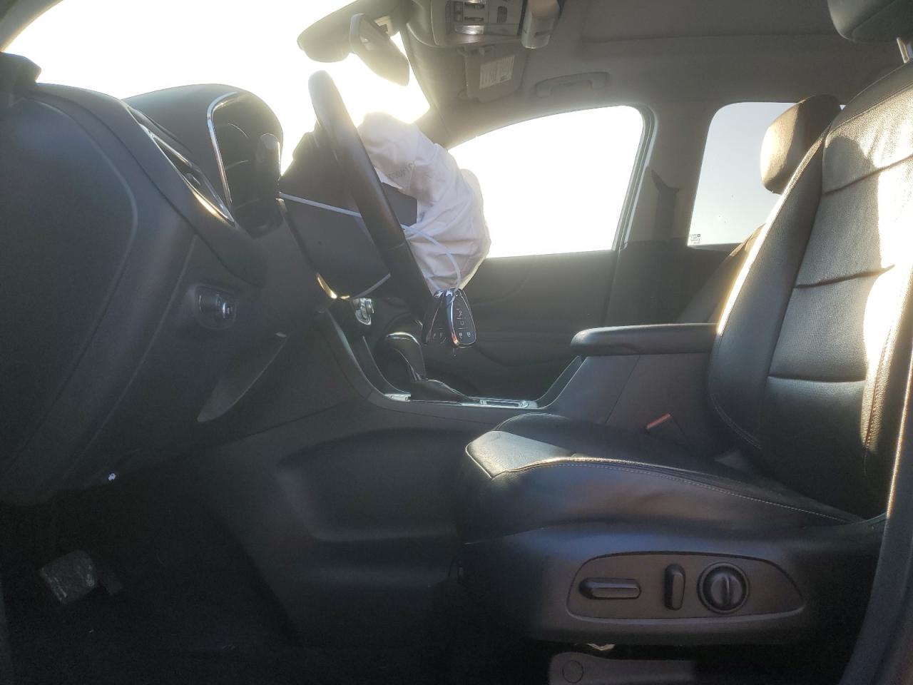 2020 Chevrolet Equinox VIN 3GNAXXEV3LS652998 Copart auction photo, front end / minor dent/scratches damage thumbnail 7