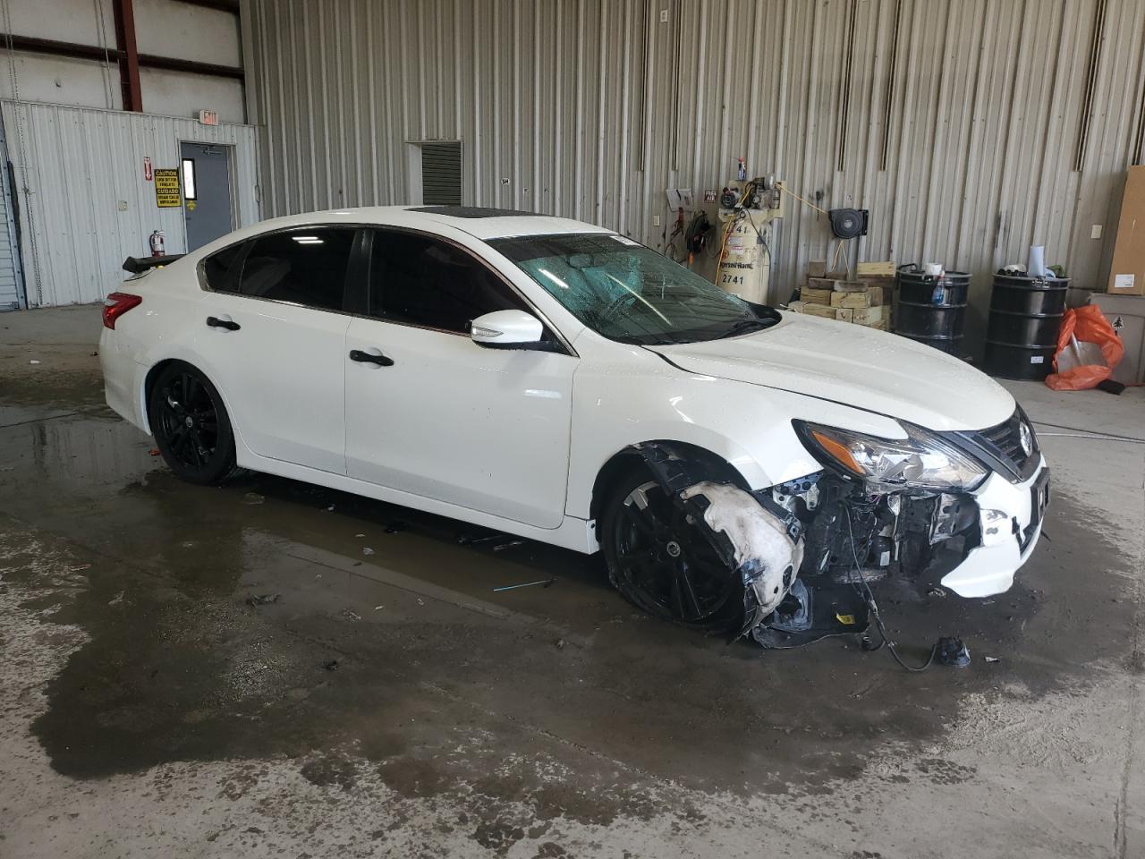 2017 Nissan Altima VIN 1N4BL3APXHC177099 Copart auction photo, all over damage thumbnail 4