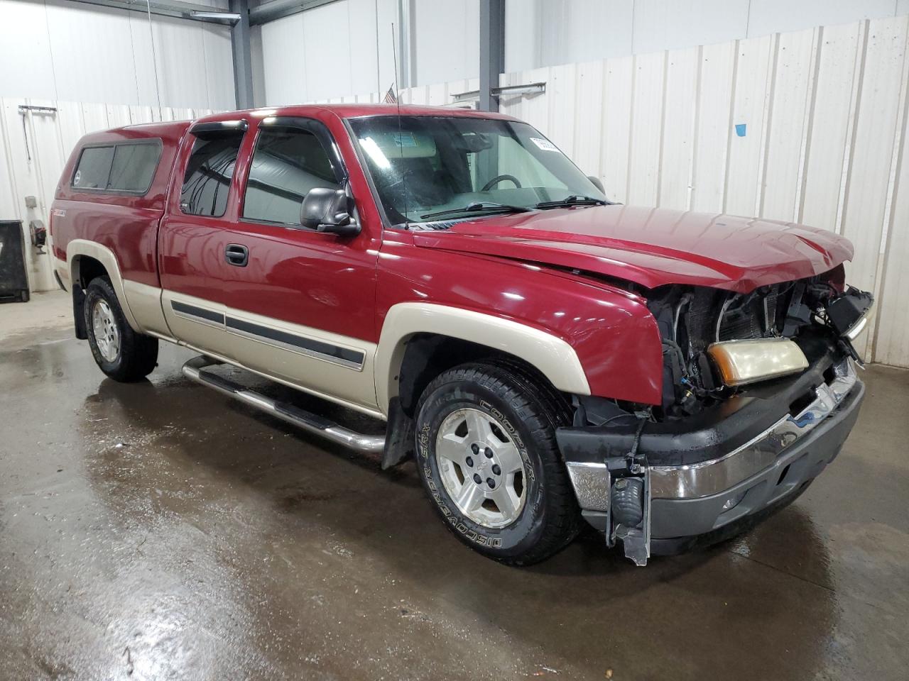 2005 Chevrolet Silverado VIN 1GCEK19B35Z303058 Copart auction photo, front end damage thumbnail 4