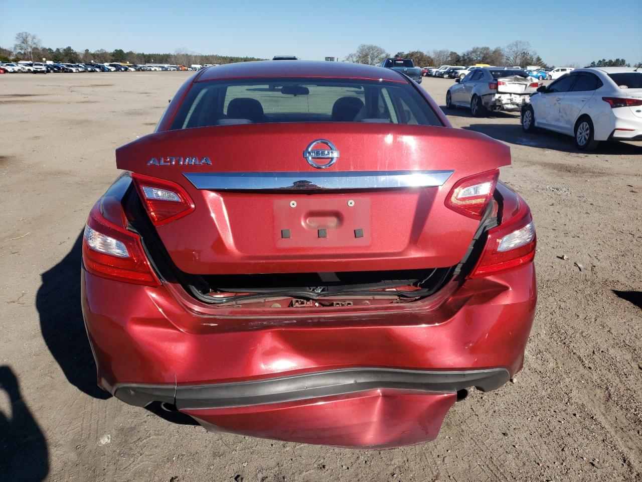 2016 Nissan Altima VIN 1N4AL3AP8GN349824 Copart auction photo, rear end damage thumbnail 6