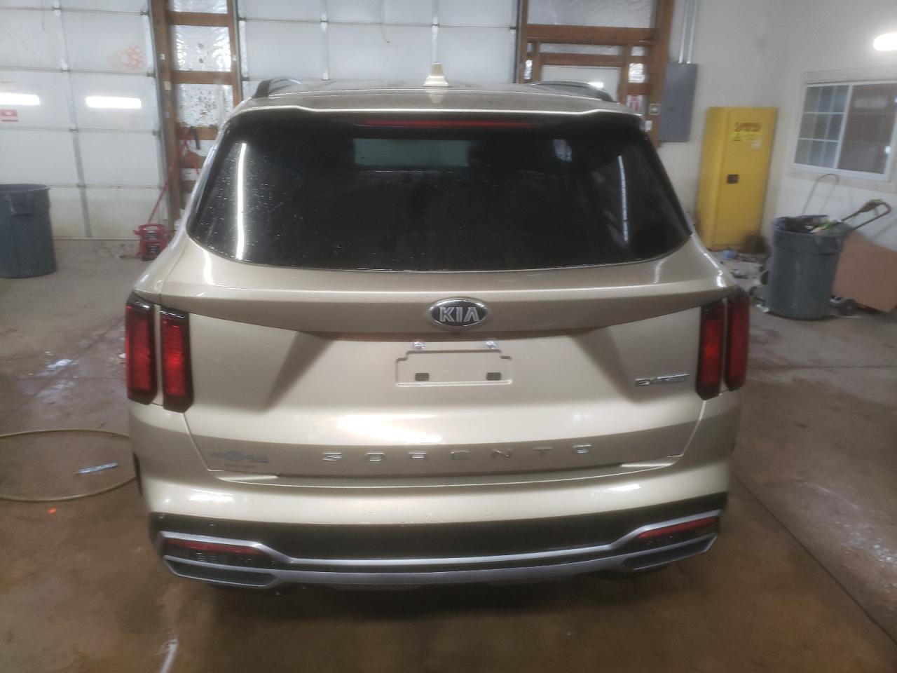 2021 KIA Sorento VIN 5XYRH4LF1MG013055 Copart auction photo, front end damage thumbnail 6